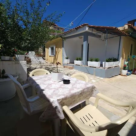 Cosy Villa Saranda