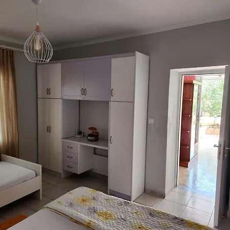Cosy Villa Saranda